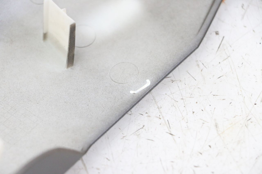 photo de PRAWY TYLNY BOK KIDEN KD125-G 125 (2018 - 2022) - Zoom stanu zużycia