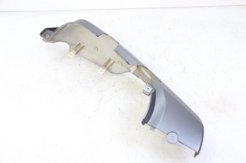 photo de PRAWY TYLNY BOK KIDEN KD125-G 125 (2018 - 2022) - Zbliżenie techniczne