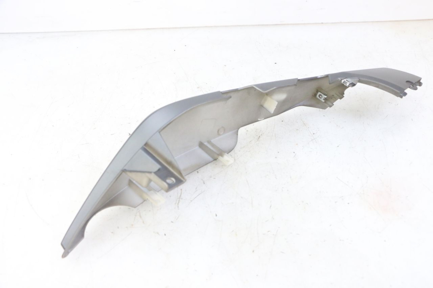 photo de PRAWY TYLNY BOK KIDEN KD125-G 125 (2018 - 2022) - Punkty mocowania