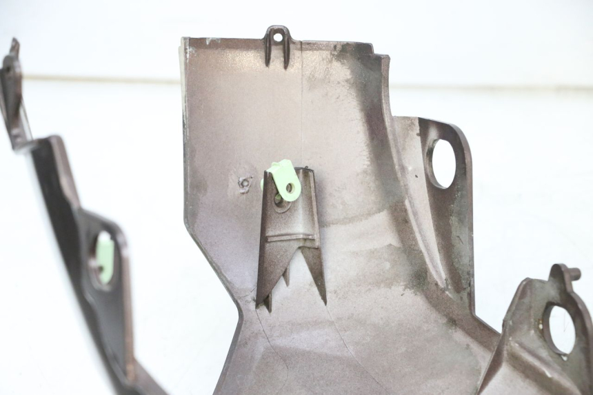 photo de PRAWY TYLNY BOK PEUGEOT KISBEE 2T 50 (2010 - 2017) - Widok produktu