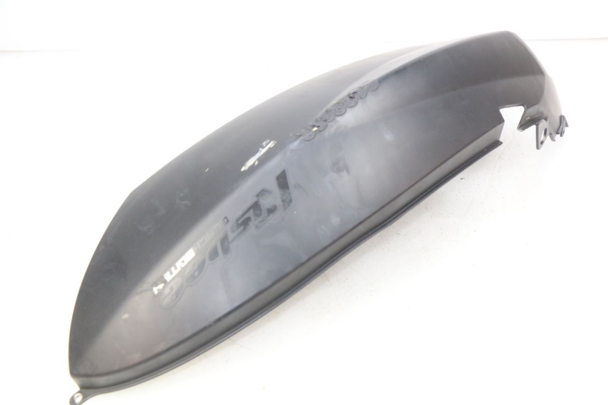 photo de PRAWY TYLNY BOK PEUGEOT KISBEE 4T 50 (2010 - 2017) - Widok ogólny