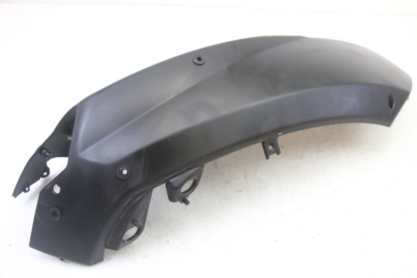 photo de PRAWY TYLNY BOK PEUGEOT KISBEE 4T 50 (2018 - 2022) - Zbliżenie techniczne