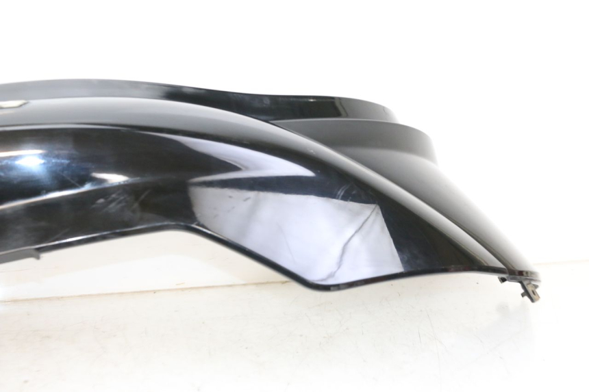 photo de PRAWY TYLNY BOK KYMCO PEOPLE S 125 (2000 - 2008) - Zbliżenie komponentów