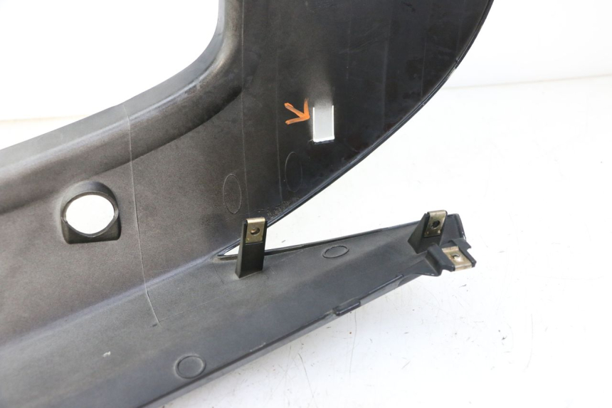 photo de PRAWY TYLNY BOK KYMCO PEOPLE S 125 (2000 - 2008) - Widok ogólny