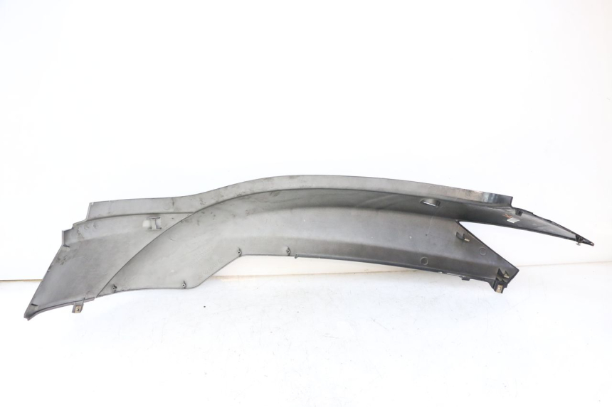 photo de PRAWY TYLNY BOK KYMCO PEOPLE S 125 (2000 - 2008) - Część sprawdzona