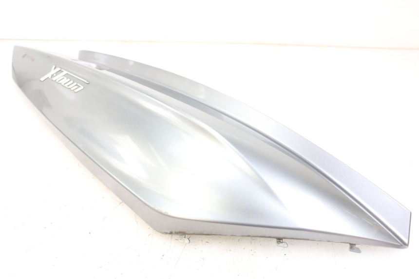 photo de PRAWY TYLNY BOK KYMCO X-TOWN XTOWN 125 (2016 - 2021) - Oznaczenia i referencje