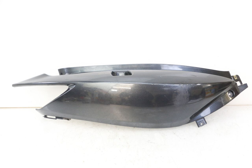 photo de PRAWY TYLNY BOK KYMCO XCITING 500 (2007 - 2010) - Widok główny