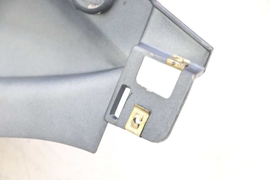 photo de PRAWY TYLNY BOK KYMCO XCITING 500 (2007 - 2010) - Zoom stanu zużycia