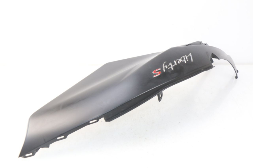 photo de PRAWY TYLNY BOK PIAGGIO LIBERTY IGET 4T 50 (2015 - 2020) - Inny kąt widzenia