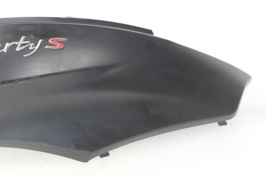 photo de PRAWY TYLNY BOK PIAGGIO LIBERTY IGET 4T 50 (2015 - 2020) - Punkty mocowania