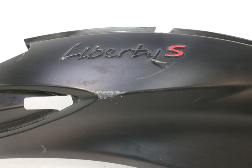 photo de PRAWY TYLNY BOK PIAGGIO LIBERTY IGET 4T 50 (2021 - 2025) - Inny kąt widzenia