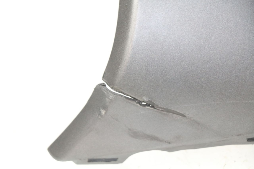 photo de PRAWY TYLNY BOK PIAGGIO LIBERTY IGET S 125 (2016 - 2020) - Zoom stanu zużycia