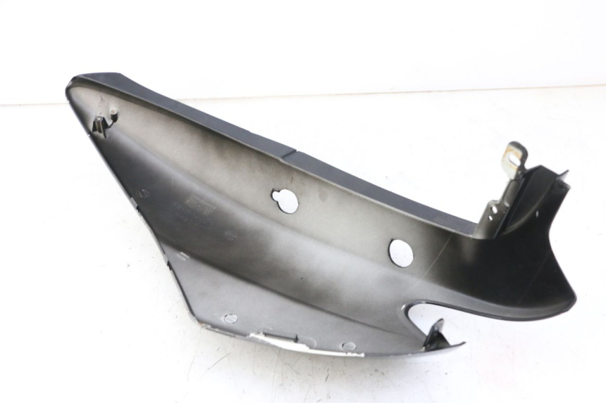 photo de PRAWY TYLNY BOK MBK OVETTO ONE 2T 50 (2013 - 2017) - Szczegół części