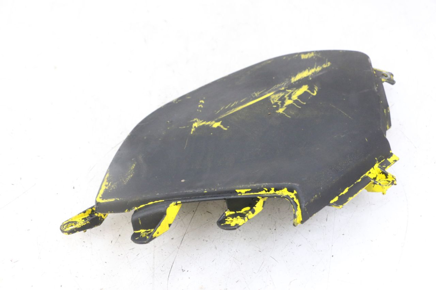 photo de PRAWY TYLNY BOK MBK X-LIMIT XLIMIT 50 (2007 - 2012) - Zbliżenie techniczne