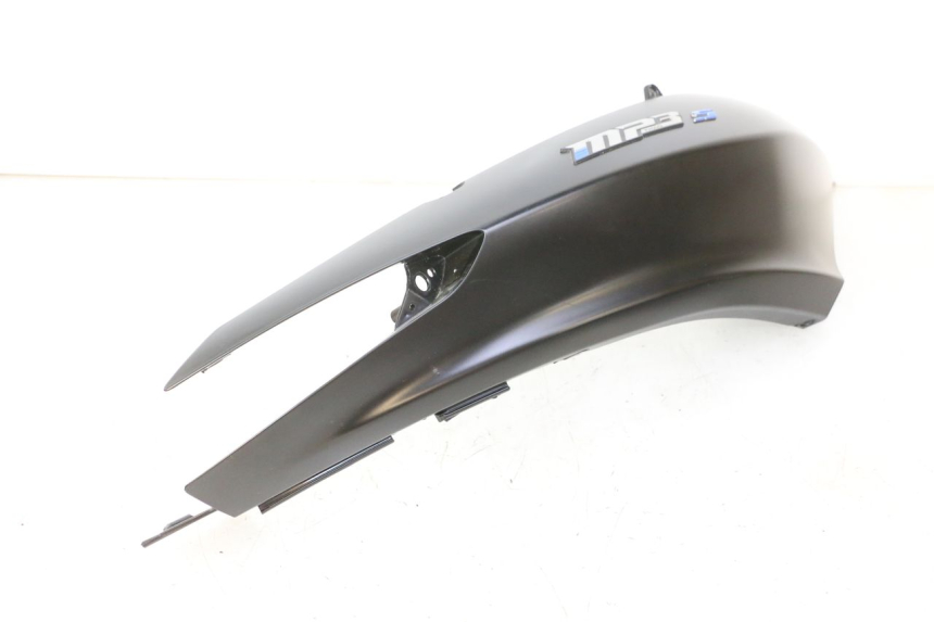 photo de PRAWY TYLNY BOK PIAGGIO MP3 HPE 310 (2024 - 2025) - Zbliżenie komponentów