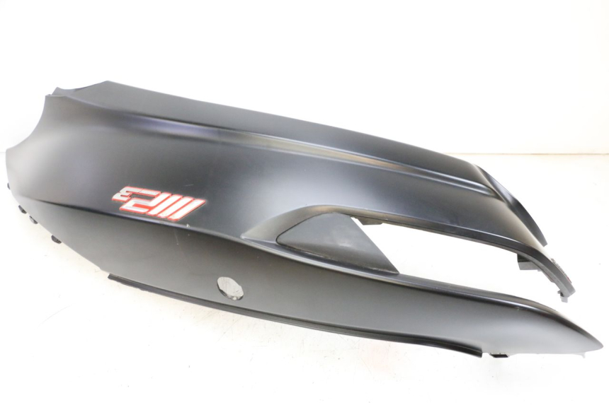 photo de PRAWY TYLNY BOK PIAGGIO MP3 HPE 350 (2018 - 2020) - Zbliżenie techniczne