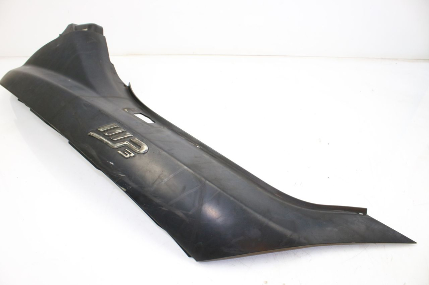 photo de PRAWY TYLNY BOK PIAGGIO MP3 LT 300 (2010 - 2016) - Widok ogólny