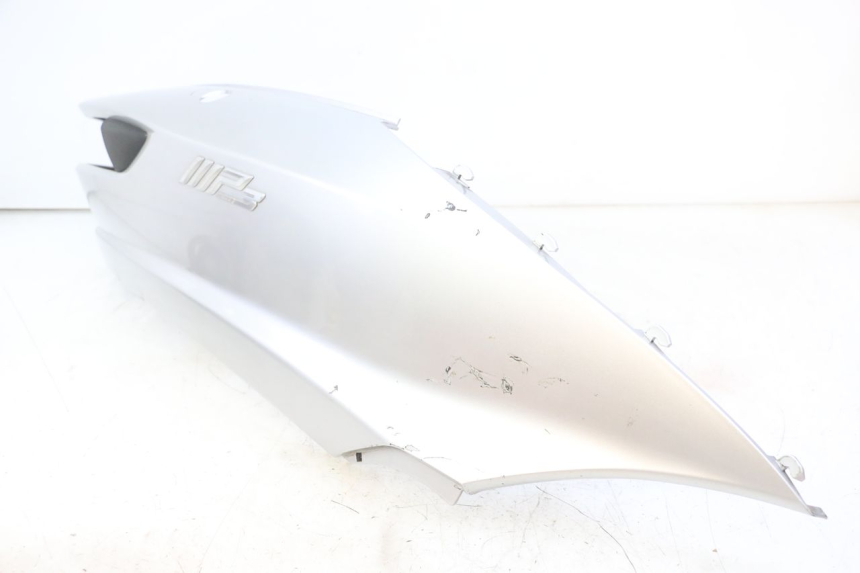 photo de PRAWY TYLNY BOK PIAGGIO MP3 500 (2014 - 2017) - Zbliżenie techniczne