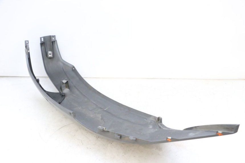 photo de PRAWY TYLNY BOK PIAGGIO MP3 500 (2016 - 2018) - Zoom stanu zużycia