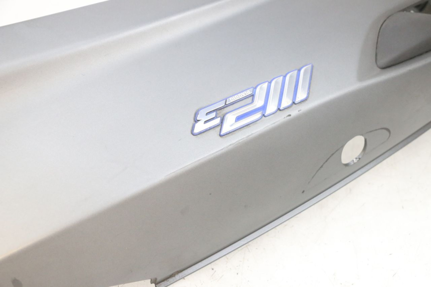 photo de PRAWY TYLNY BOK PIAGGIO MP3 500 (2016 - 2018) - Część sprawdzona