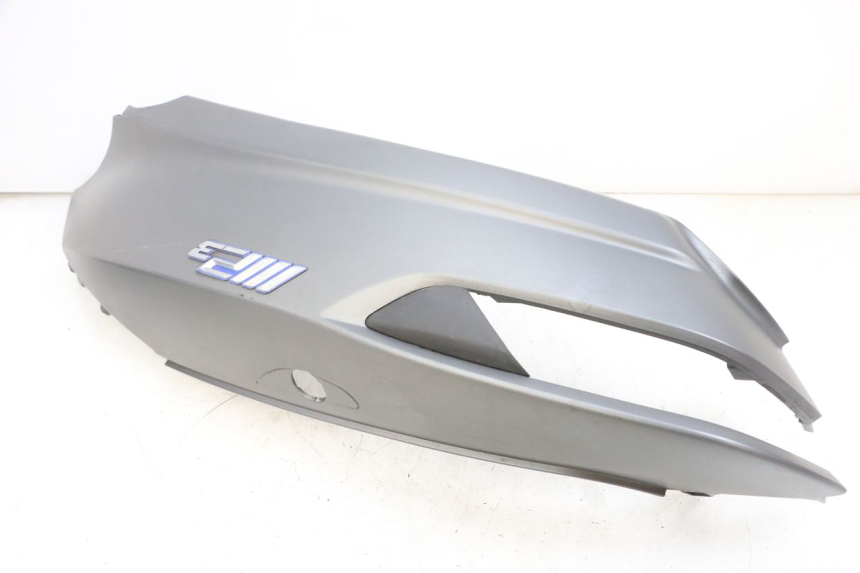 photo de PRAWY TYLNY BOK PIAGGIO MP3 500 (2016 - 2018) - Oznaczenia i referencje