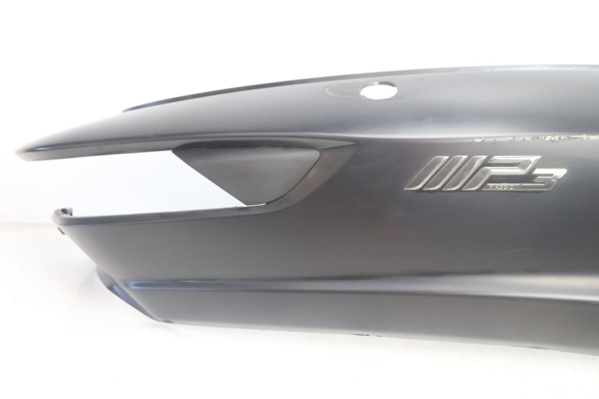 photo de PRAWY TYLNY BOK PIAGGIO MP3 500 (2016 - 2018) - Szczegół części