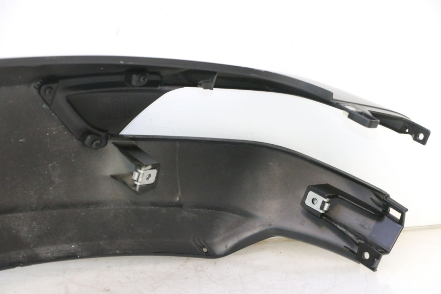 photo de PRAWY TYLNY BOK PIAGGIO MP3 500 (2016 - 2018) - Widok produktu