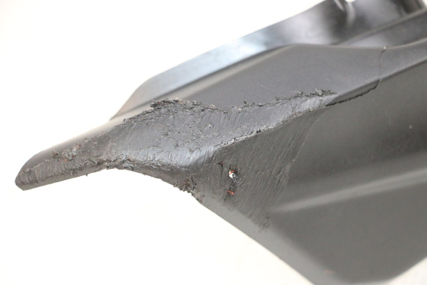 photo de PRAWY TYLNY BOK YAMAHA MT-07 MT07 ABS 700 (2018 - 2020) - Zbliżenie komponentów