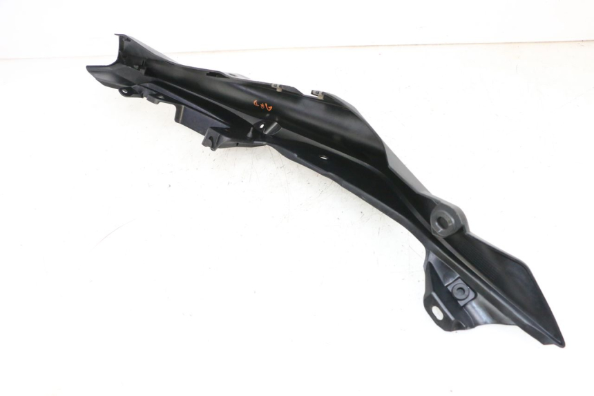 photo de PRAWY TYLNY BOK YAMAHA MT-07 MT07 ABS 700 (2018 - 2020) - Punkty mocowania