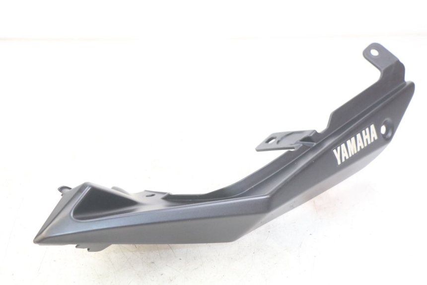 photo de PRAWY TYLNY BOK YAMAHA MT ABS 125 (2014 - 2018) - Szczegół części