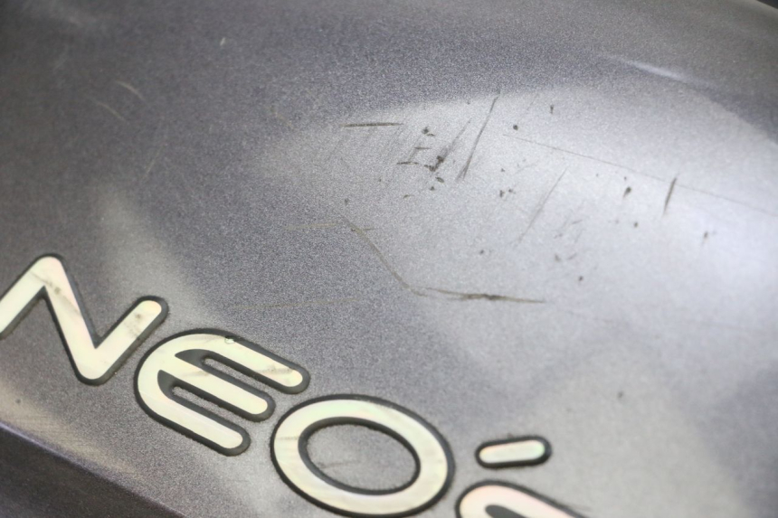 photo de PRAWY TYLNY BOK YAMAHA NEO'S NEOS 2T 50 (1998 - 2007) - Punkty mocowania