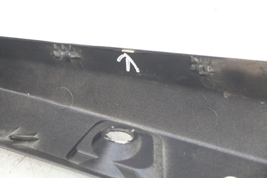 photo de PRAWY TYLNY BOK GILERA NEXUS 125 (2007 - 2009) - Inny kąt widzenia