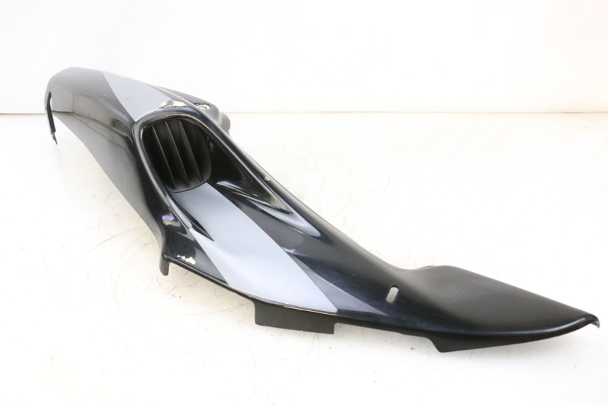 photo de PRAWY TYLNY BOK HONDA NSR R 125 (1994 - 2003) - Punkty mocowania