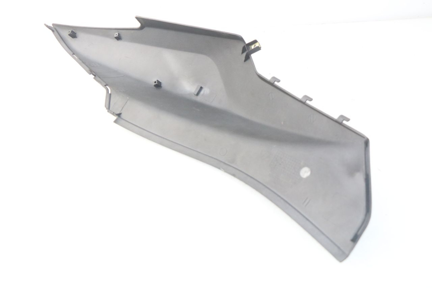 photo de PRAWY TYLNY BOK SYM ORBIT 2 4T 50 (2008 - 2017) - Inny kąt widzenia