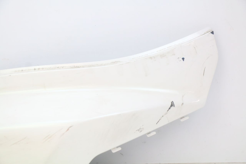 photo de PRAWY TYLNY BOK SYM ORBIT 2 4T 50 (2018 - 2022) - Zbliżenie komponentów