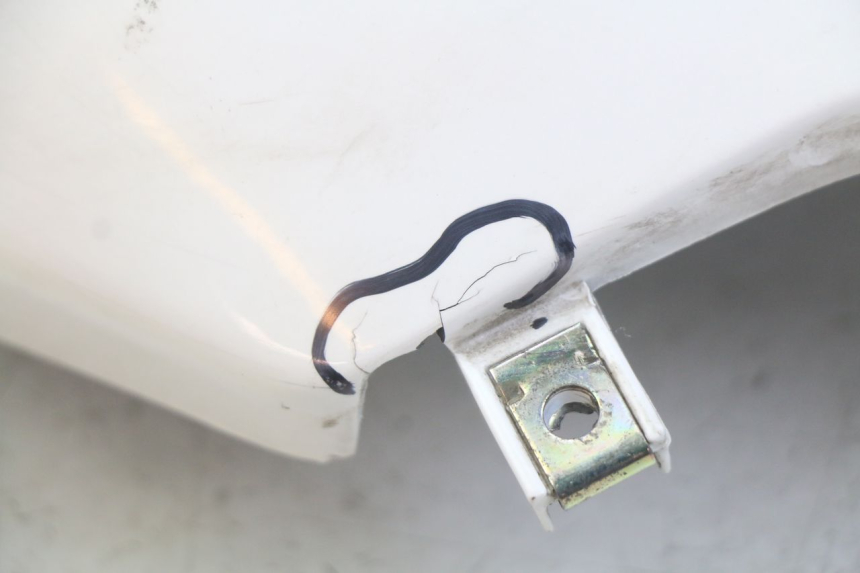 photo de PRAWY TYLNY BOK SYM ORBIT 2 4T 50 (2018 - 2022) - Zoom stanu zużycia