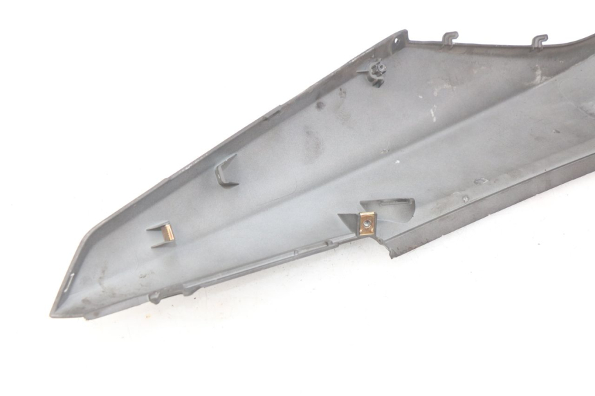 photo de PRAWY TYLNY BOK SYM ORBIT III 3 4T 50 (2018 - 2021) - Inny kąt widzenia