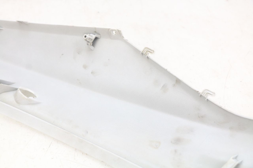 photo de PRAWY TYLNY BOK SYM ORBIT III 3 4T 50 (2018 - 2021) - Zbliżenie techniczne