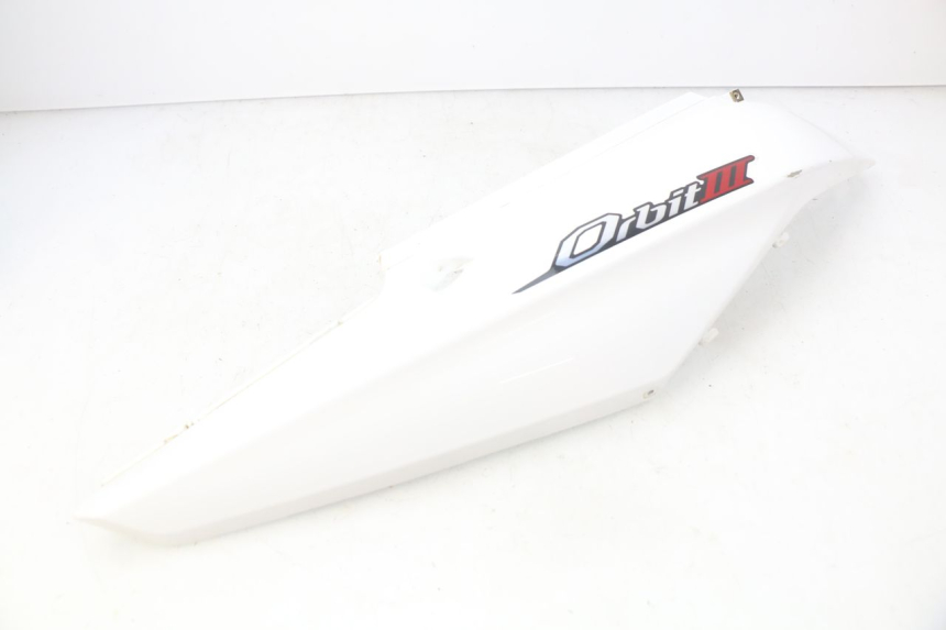 photo de PRAWY TYLNY BOK SYM ORBIT III 3 4T 50 (2018 - 2021) - Oznaczenia i referencje