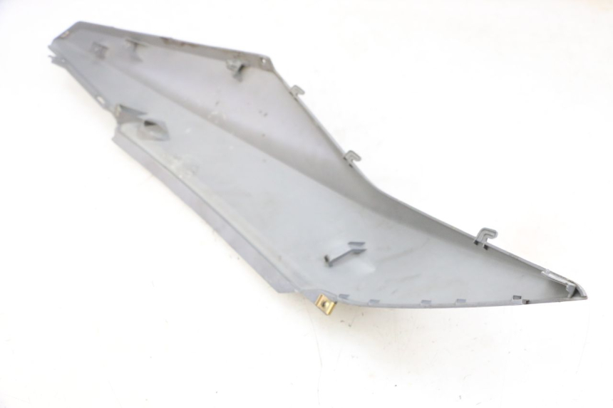 photo de PRAWY TYLNY BOK SYM ORBIT III 3 4T 50 (2021 - 2025) - Zoom stanu zużycia