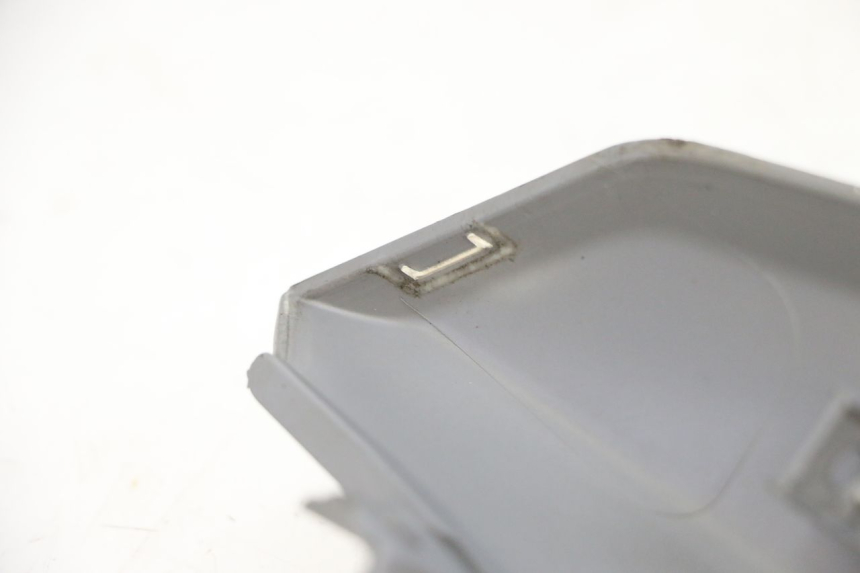 photo de PRAWY TYLNY BOK SYM ORBIT III 3 4T 50 (2021 - 2025) - Zbliżenie techniczne