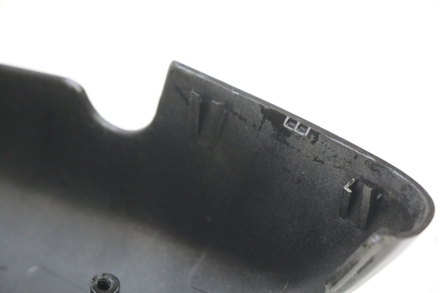 photo de PRAWY TYLNY BOK MBK OVETTO 50 (1998 - 2007) - Zoom stanu zużycia