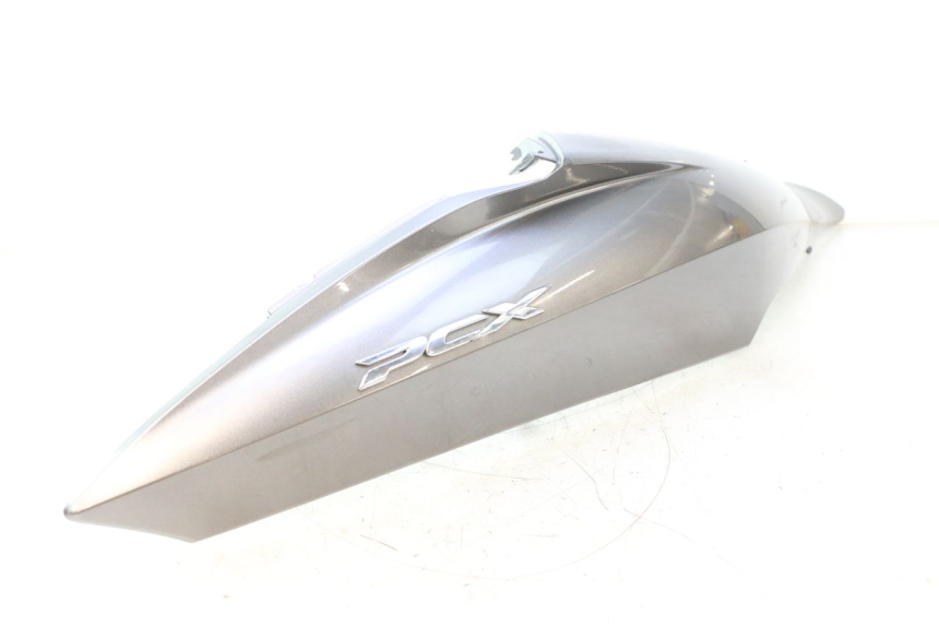 photo de PRAWY TYLNY BOK HONDA PCX (JF28) 125 (2009 - 2011) - Zbliżenie komponentów