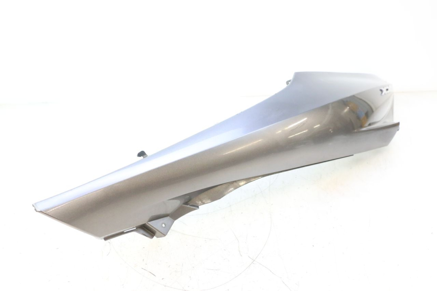 photo de PRAWY TYLNY BOK HONDA PCX (JF28) 125 (2009 - 2011) - Oznaczenia i referencje