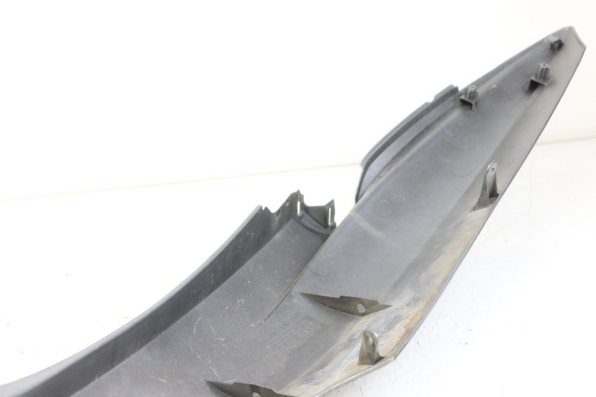 photo de PRAWY TYLNY BOK HONDA PCX (JF47) 125 (2012 - 2013) - Szczegół części