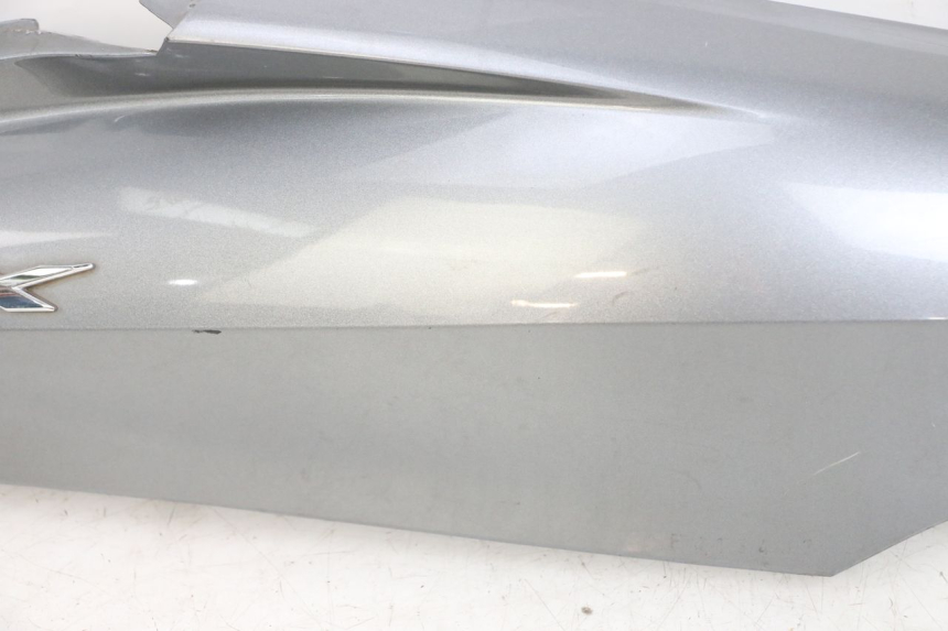 photo de PRAWY TYLNY BOK HONDA PCX (JF47) 125 (2012 - 2013) - Oznaczenia i referencje