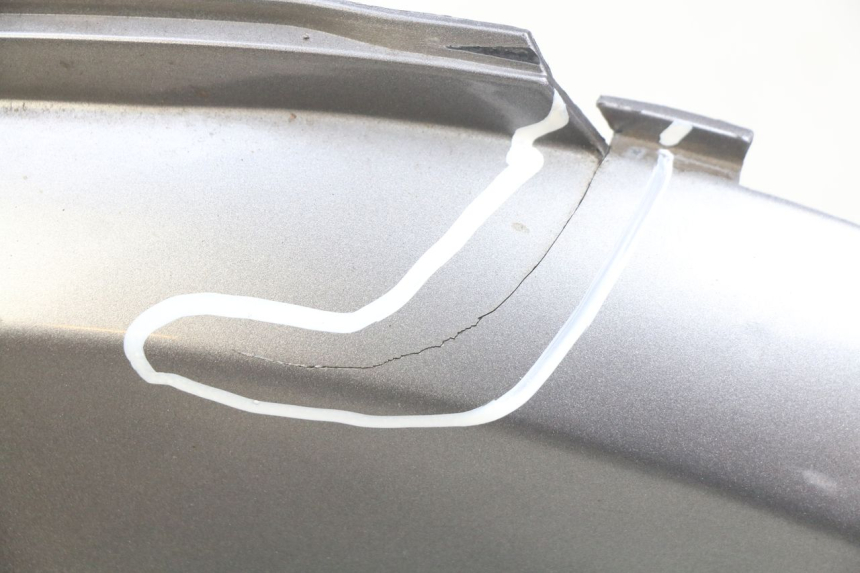 photo de PRAWY TYLNY BOK HONDA PES PS I 125 (2006 - 2012) - Zbliżenie techniczne