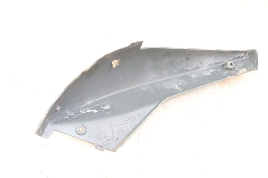 photo de PRAWY TYLNY BOK PEUGEOT LUDIX 50 (2005 - 2007) - Zoom stanu zużycia