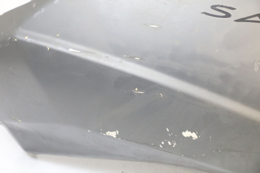 photo de PRAWY TYLNY BOK PEUGEOT SATELIS 125 (2013 - 2018) - Zbliżenie techniczne