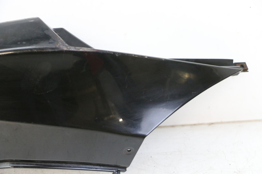 photo de PRAWY TYLNY BOK PEUGEOT SPEEDFIGHT 3 LC 2T 50 (2009 - 2015) - Widok z bliska